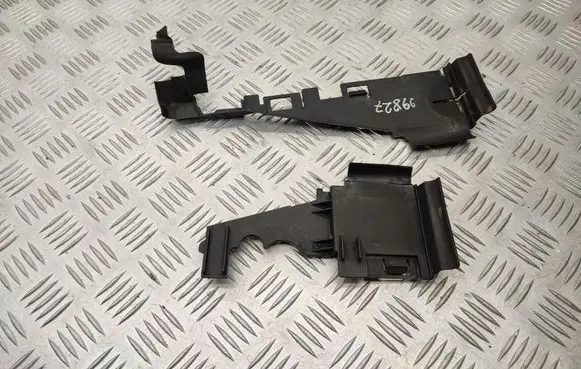 Mercedes-Benz E W212 Other engine bay part