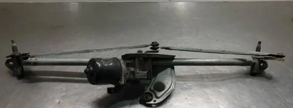 Mini One - Cooper Coupe R56 Wiper motor 8377427
