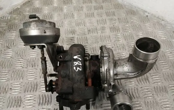 Toyota Corolla Verso AR10 Turbo 172010R010 0A0466 E1151V4