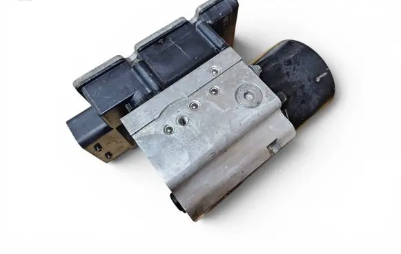 Renault Trafic II (X83) ABS Pump 13509224AN 8200819016 93861599