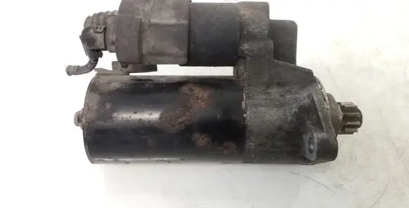 Volkswagen Touran I Starter motor