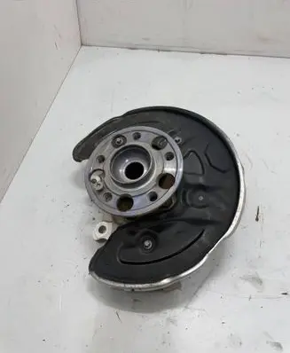 Mercedes-Benz C W205 Rear wheel hub A2303560807