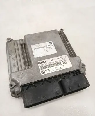 BMW 1 E81 E87 Engine control unit/module 7807827 1039S22721 030018502