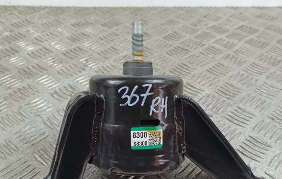 KIA Telluride Engine mount bracket 8300S8300