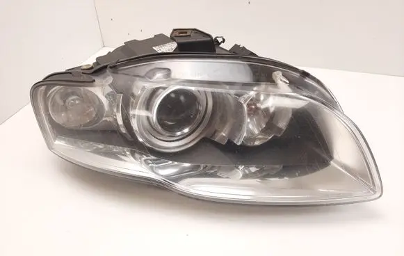 Audi A4 S4 B7 8E 8H Headlight/headlamp 8E0941004BM 0301219274
