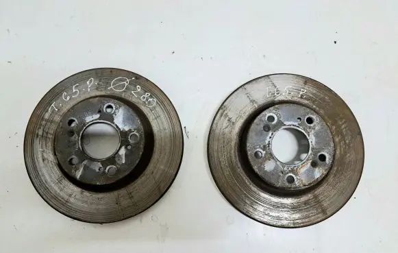 Honda FR-V Front brake disc