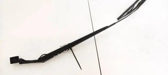 Hyundai Getz Front wiper blade arm