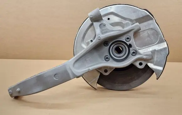 Volvo XC90 Front wheel hub spindle knuckle