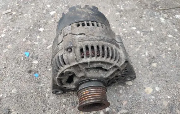 Mercedes-Benz C W202 Generator/alternator 0101544602 0123320044