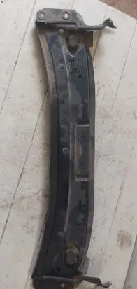 Mercedes-Benz ML W164 Radiator mount bracket