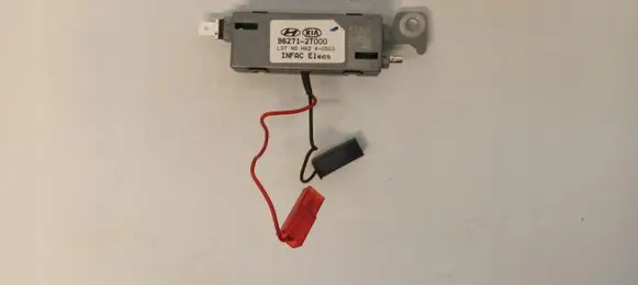 KIA Optima Aerial antenna amplifier 96271-2T000