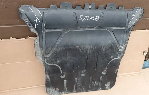 Skoda Octavia Mk4 Engine splash shield/under tray 5WA825236D 5WA825236C