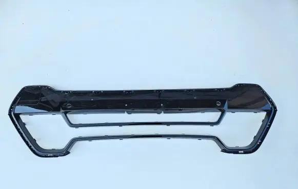 BMW X1 U11 Front bumper lower grill 51119881918 9881918