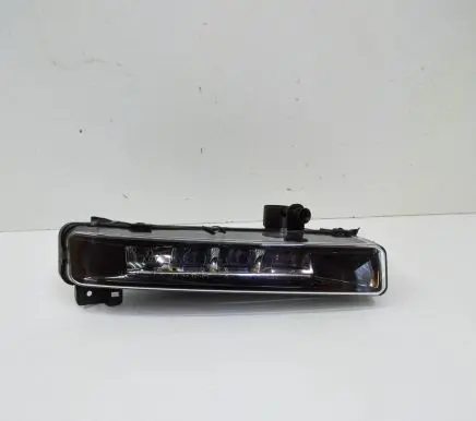 BMW 5 G30 G31 Front fog light 9477171