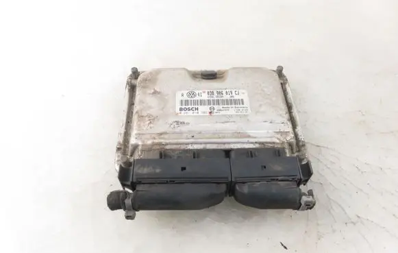 Volkswagen Golf IV Engine control unit/module 02810010302 038906019CJ