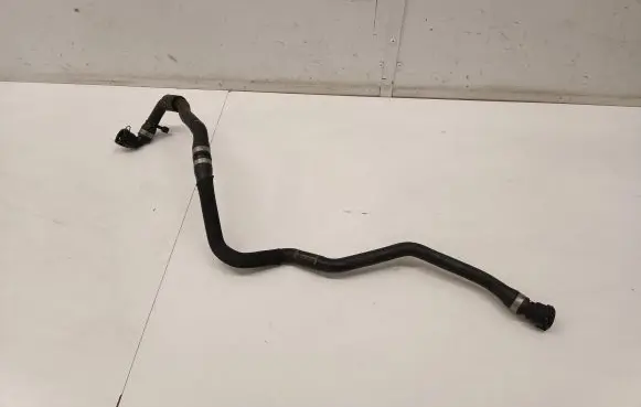 BMW 5 G30 G31 Engine coolant pipe/hose 8573234
