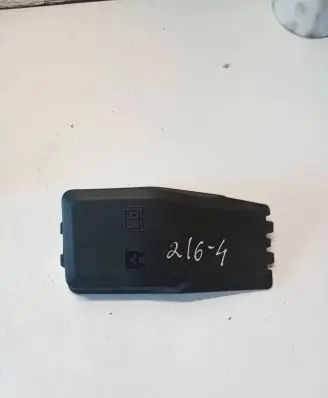 Volvo V70 Fuse box cover 30644652