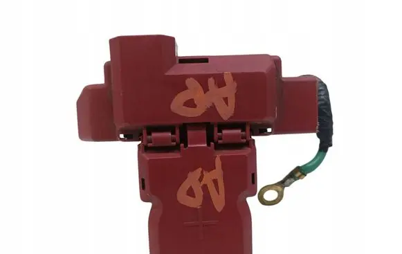 Infiniti Q50 Positive cable (battery) 