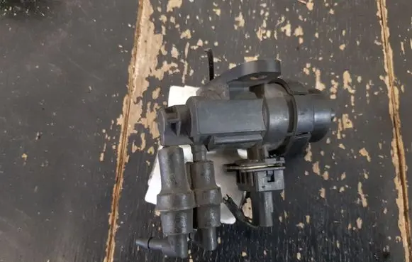 Ford Focus Turbo solenoid valve
