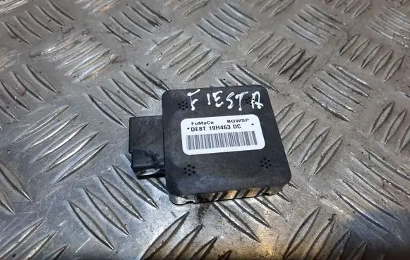 Ford Fiesta Aerial GPS antenna 13B748