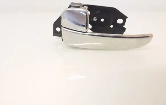 Hyundai Sonata Rear door interior handle
