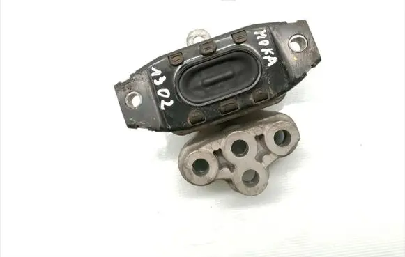 Opel Mokka Engine mount bracket 3000566