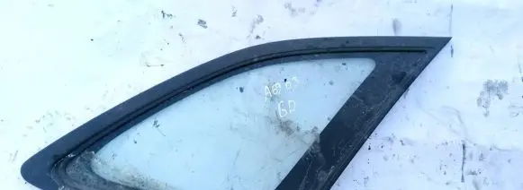 Mazda 323 Rear side window