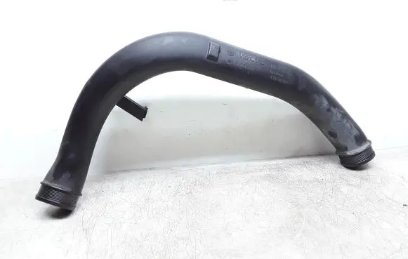 Volvo V70 Intercooler hose/pipe 31261343