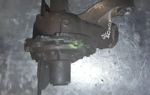 Land Rover Discovery 3 - LR3 Rear differential TVK500042