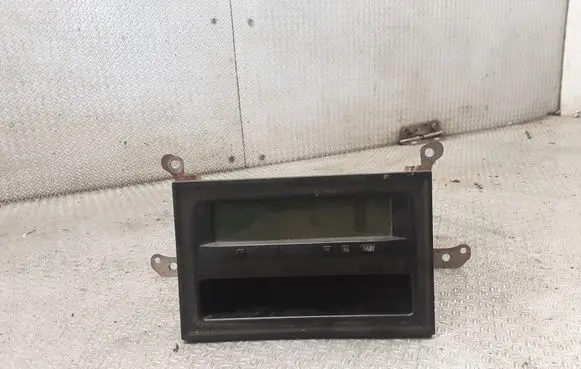 Mitsubishi Grandis Screen/display/small screen 8750A087