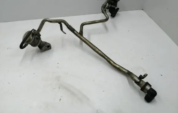 Audi A6 S6 C5 4B EGR valve 078131831N 06C145742B
