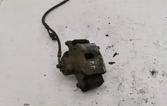 Hyundai i40 Front brake caliper