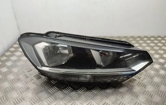 Volkswagen Touran III Headlight/headlamp 5TB941006A