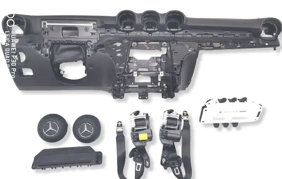 Mercedes-Benz C W206 Dashboard 2066802307