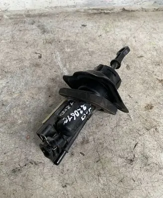 Volvo S60 Clutch slave cylinder 014689922