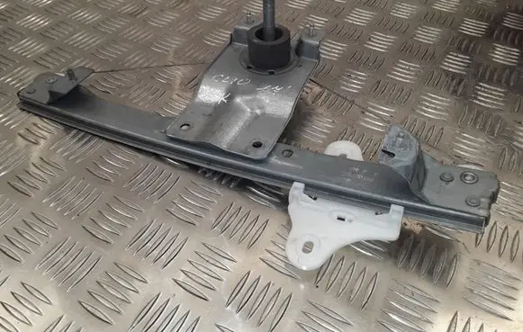 Renault Clio IV Rear window lifting mechanism without motor 827013204 28062017 827013204R