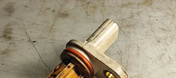 Opel Cascada Camshaft position sensor 55566932 073070528