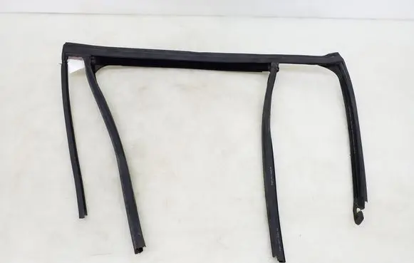 Mercedes-Benz GLK (X204) Other rear door trim element A2047350525