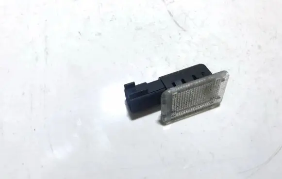 Volvo V50 Other interior light 8687610