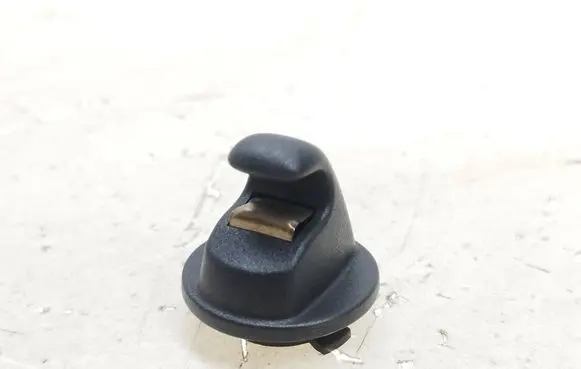 Sun visor clip/hook/bracket