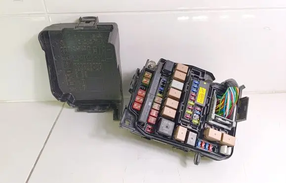 KIA Ceed Fuse box set 919503X510