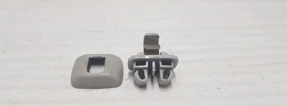 Audi A6 Allroad C5 Sun visor clip/hook/bracket 4B0857562