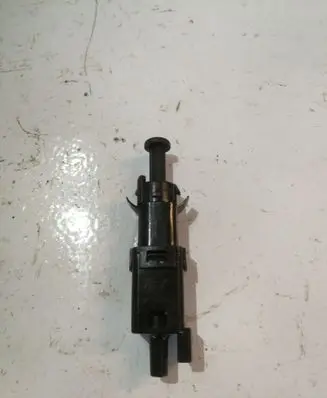 Volvo S40, V40 Brake pedal sensor switch 9146505