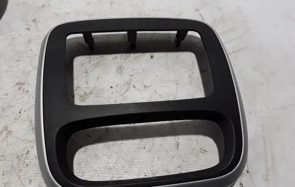 Renault Trafic III (X82) Panel trim 682609003R