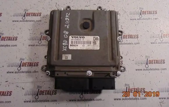 Volvo XC90 Engine control unit/module 30729826