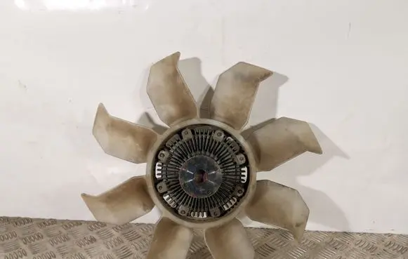 Mitsubishi Pajero Sport I Viscous fan clutch 