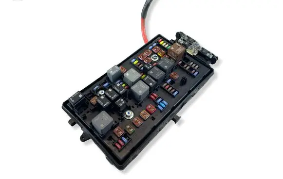 Opel Insignia A Fuse module 22933571