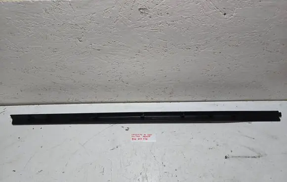 Porsche Cayenne (9Y0 9Y3) Side skirt front trim 9y0853538