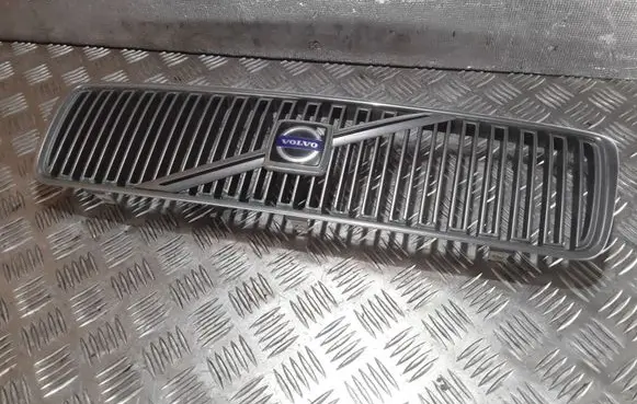 Volvo S80 Front bumper upper radiator grill 9178087