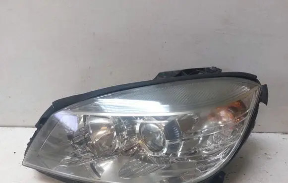 Mercedes-Benz C W204 Headlight/headlamp A2048208561